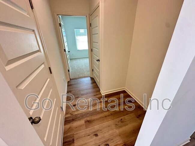 Building Photo - 3045 Specklebelly Wy