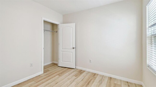 Building Photo - 5708 Sunbonnet Wy