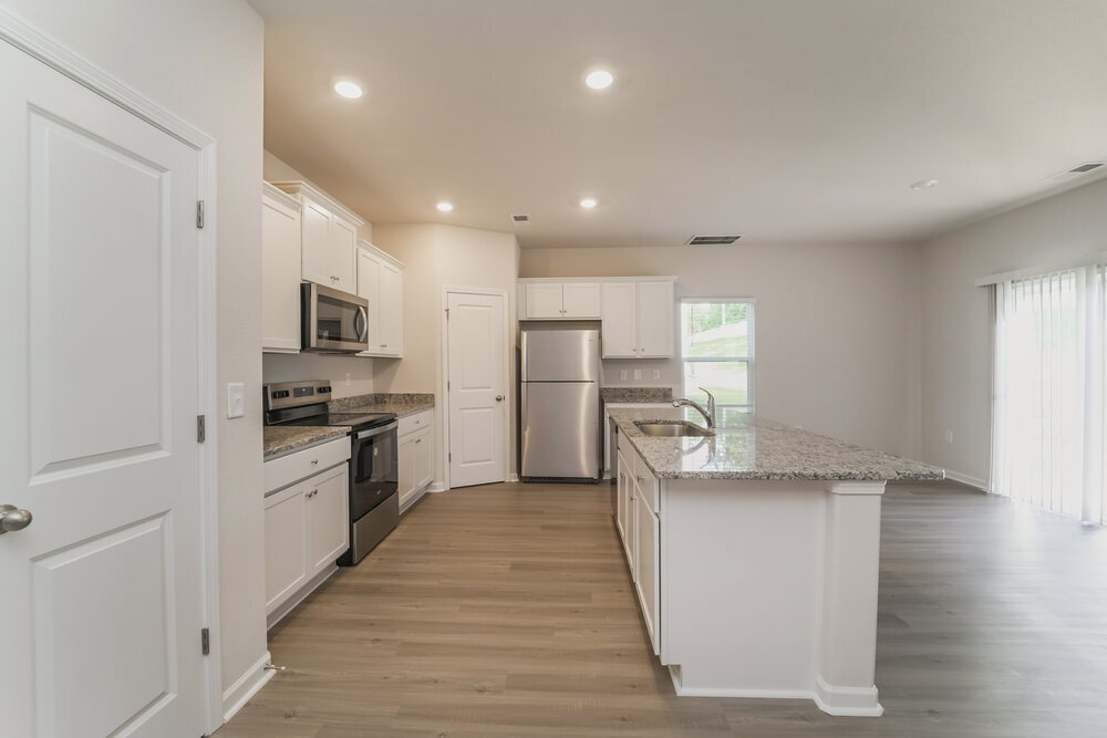 Building Photo - 6244 Lowe Ln
