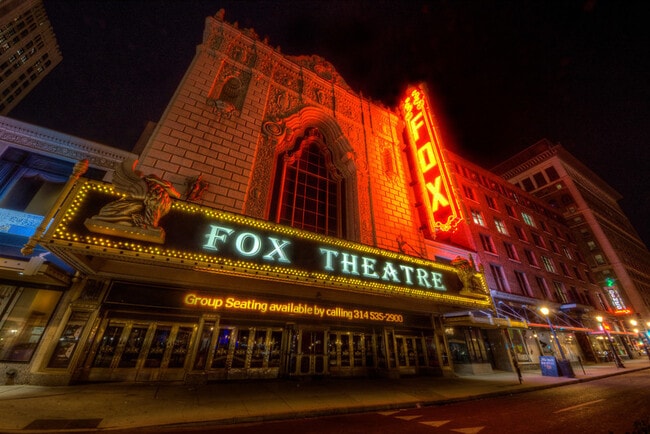 Building Photo - 841 Vedado Way NE