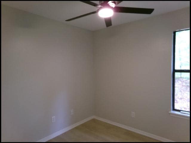 Building Photo - 7 Kings Pointe Cv