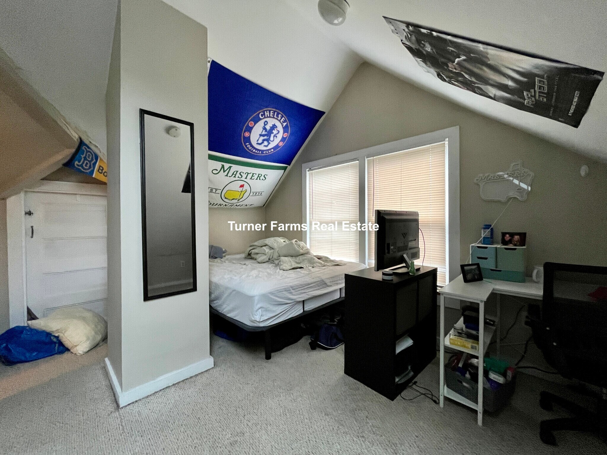 Building Photo - 124 Calumet St