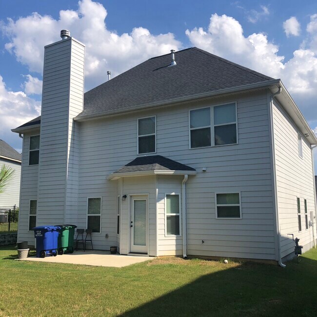 Building Photo - 132 Hodges Bay Dr