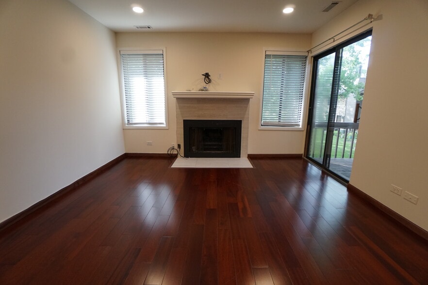 Building Photo - 6237 Trinity Dr