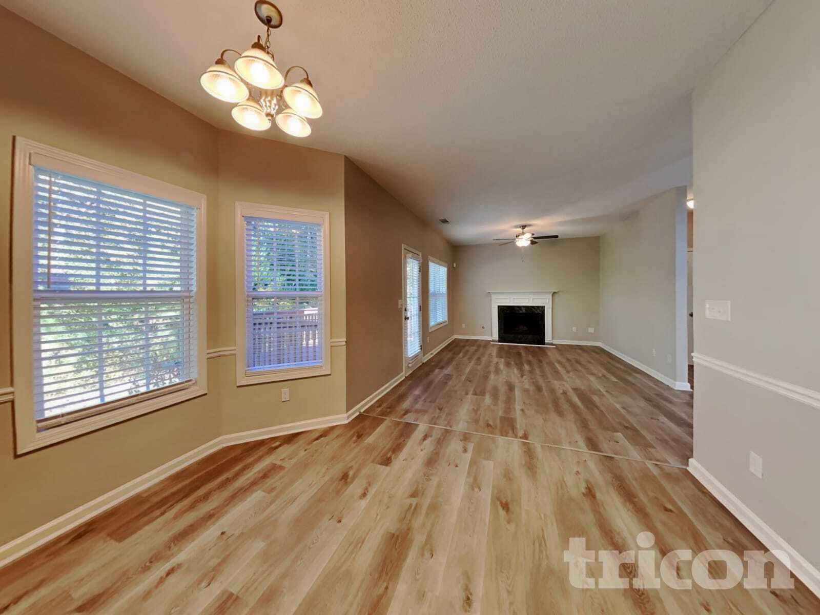 Building Photo - 225 Mels Way