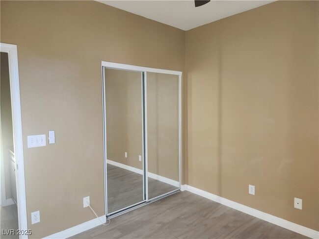 Building Photo - 5154 Walbrook Ln