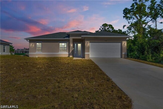 Building Photo - 3312 11th St W