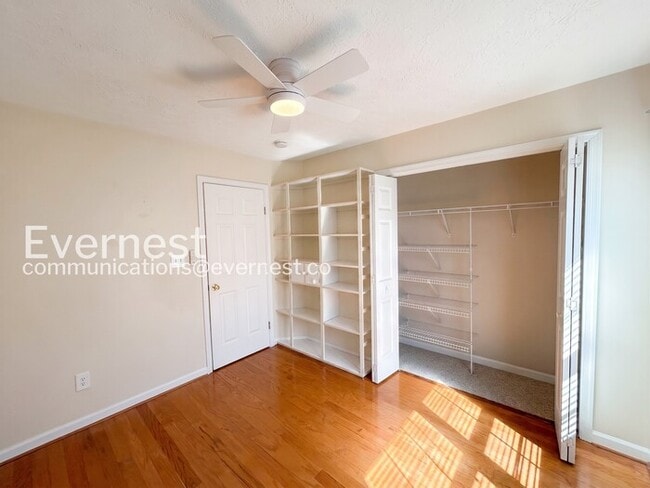 Building Photo - 4 Bed - 2.5 Bath Spacious Home with Modern Amenities and Community Perks / Available Now!