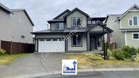Building Photo - Step Inside to this Home with Spacious & Flexible Living!