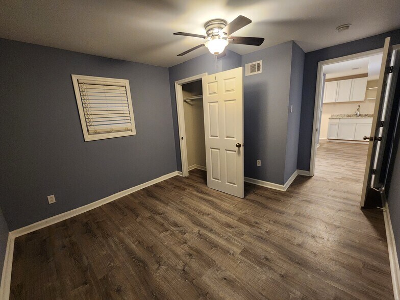 Building Photo - 1603 Richards St