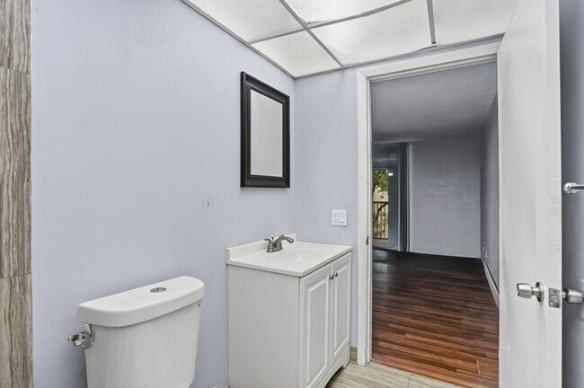 Building Photo - 3341 NW 47th Terrace