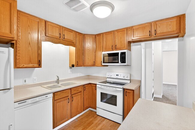 Building Photo - 1414 NE 109th Ave