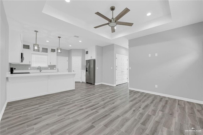 Building Photo - 9 San Vicente