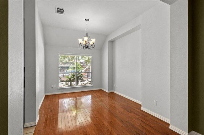 Building Photo - 10000 Brantley Bend