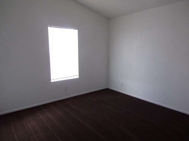 Building Photo - 21782 Wisteria St