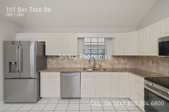 Building Photo - 107 Bay Tree Dr