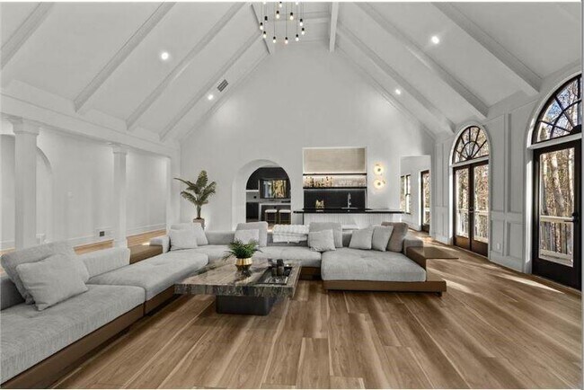 Building Photo - 5425 Hoylake Ct