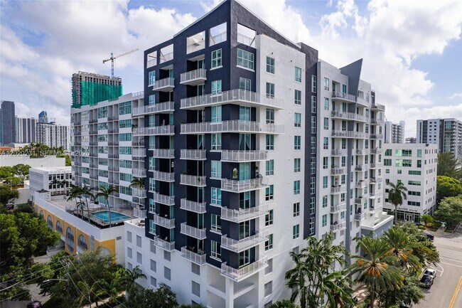 Building Photo - 2275 Biscayne Blvd