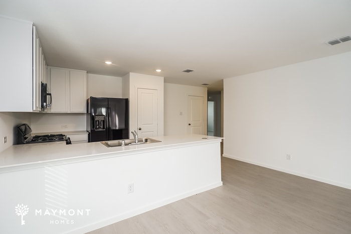 Building Photo - 2029 Welsh Ln