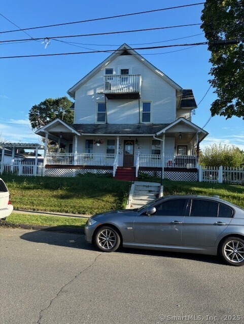 Building Photo - 44-46-46 Hoyt St