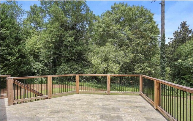 Building Photo - 6552 Long Acres Dr