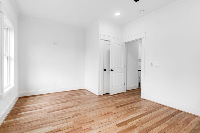 Building Photo - 3003 Midlothian Tpke