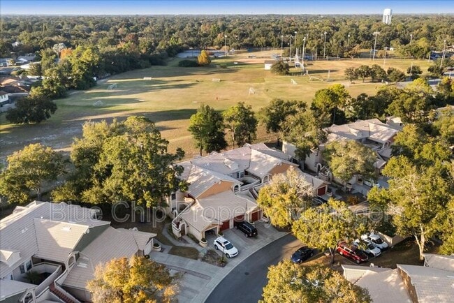 Building Photo - 7809 Sugar Bend Dr