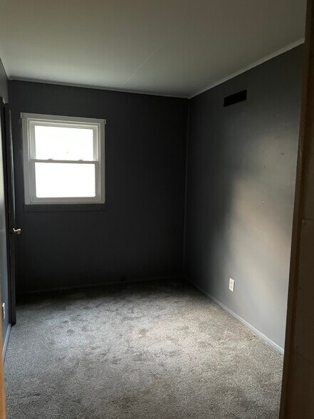 Bedroom 1 - 915 S 12th St