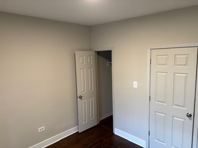 Building Photo - 11237 S King Dr