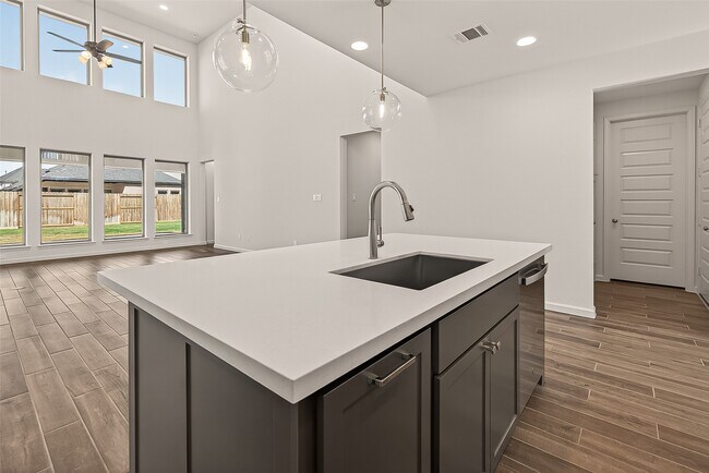 Building Photo - 407 Mercury Sky Rd