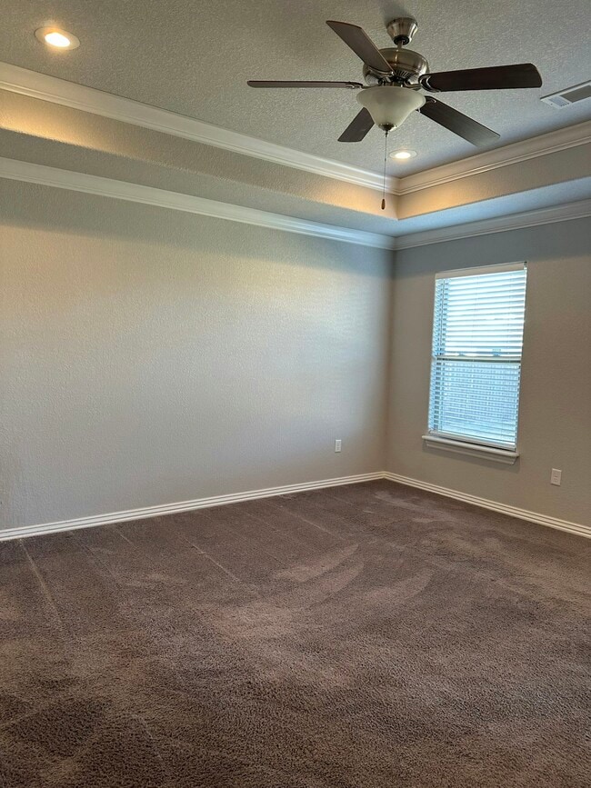 Building Photo - 4336 W Wales Dr