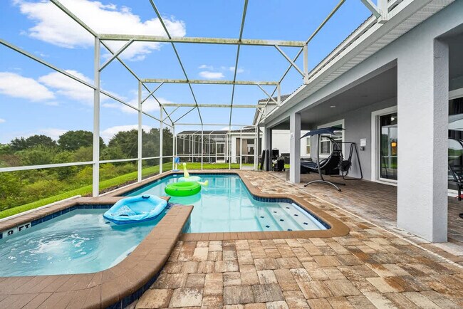 Building Photo - 1605 Maidstone Ct