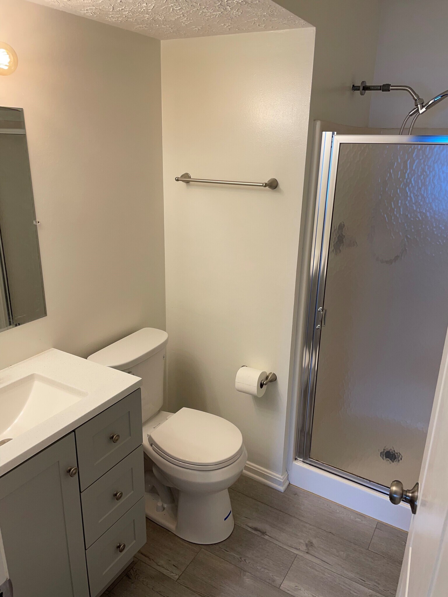 Building Photo - 355 Village Pointe Dr