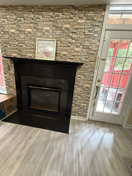 Building Photo - 4105 Cressida Pl