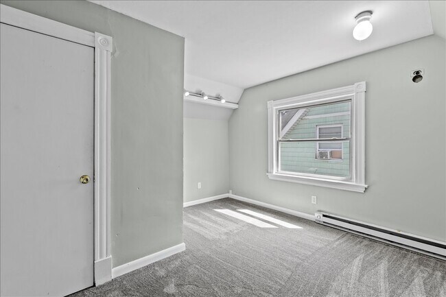 Building Photo - 171-173 Norton St