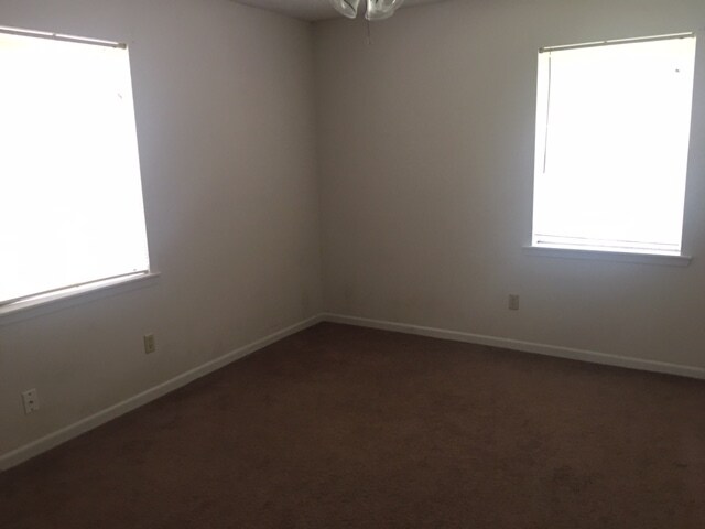 Building Photo - Edgewood Place subd. West Mobile 3/2 Large...