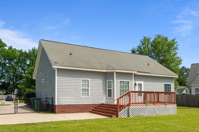 Building Photo - 1109 Bristolmoor Dr