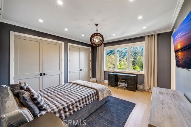 Building Photo - 2037 Delphine Ln