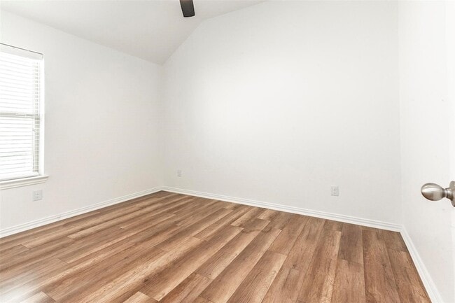 Building Photo - 3094 Camden Park Ln