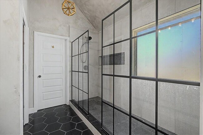 Building Photo - 8757 Danley Dr