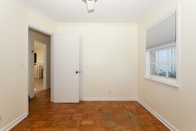 Building Photo - 245 Cortez Rd