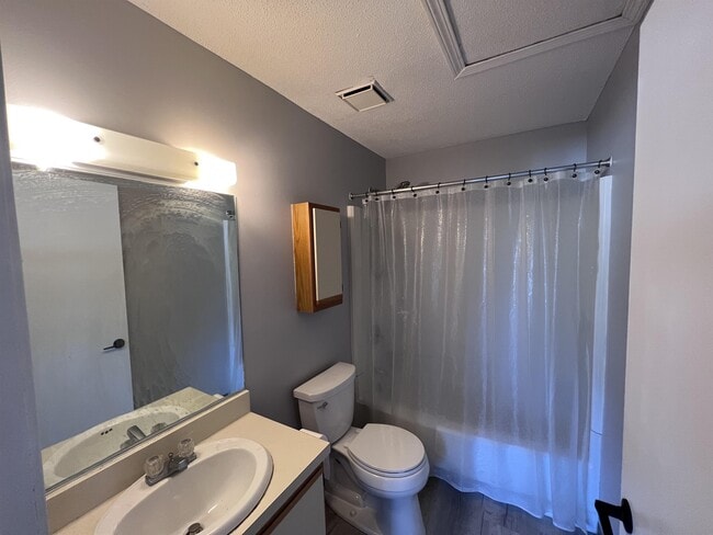 Building Photo - 15 Prospect St