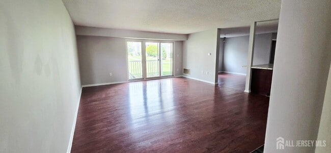 Building Photo - 8207 Tamarron Dr