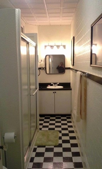 Building Photo - 180 High St