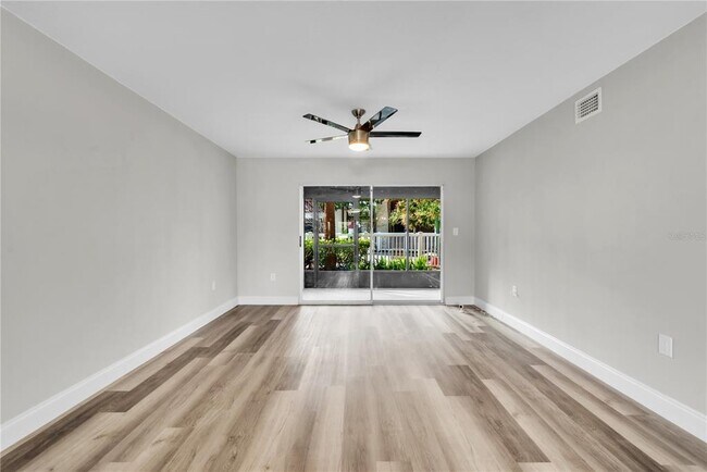 Building Photo - 8640 Tahoe Ct