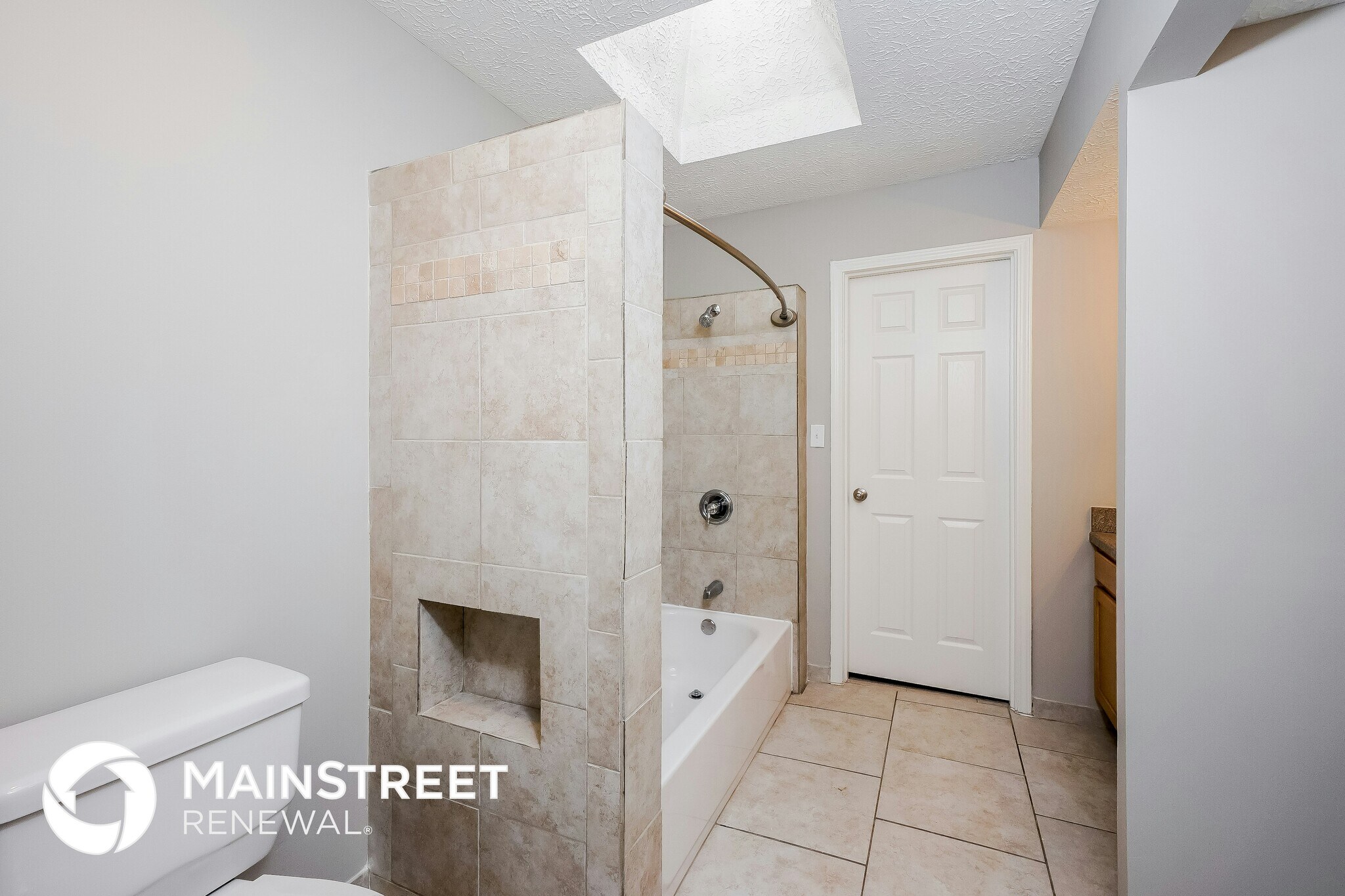 Building Photo - 5904 Bluffington Ct