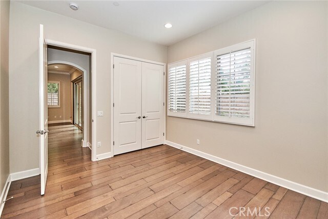 Building Photo - 116 Bridle Path