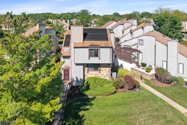 Building Photo - 160 Goldmine Ln