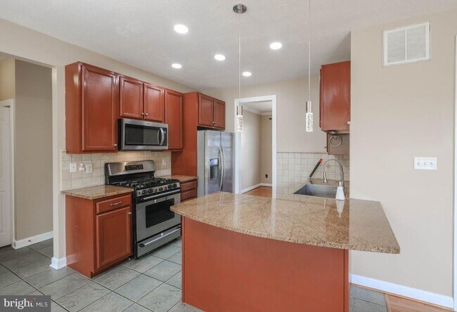 Building Photo - 109 Kabardin Ct