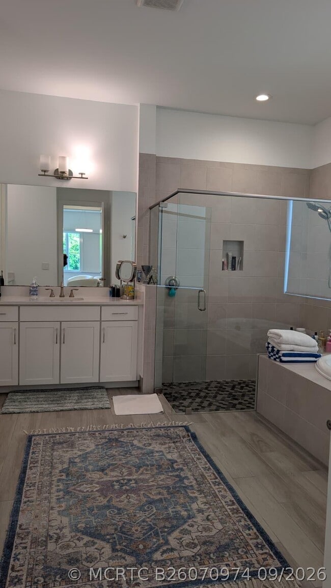 Building Photo - 5011 Beland Dr